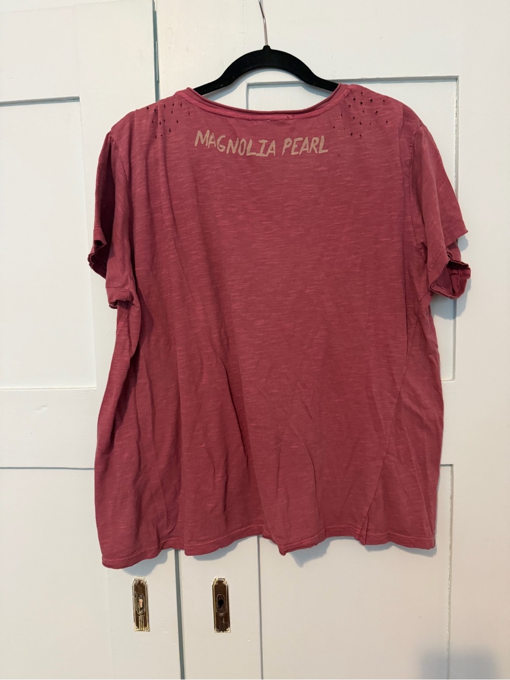 Magnolia Pearl Cosmos Graphic Short Sleeve Tee shirt - Picture 2 of 5